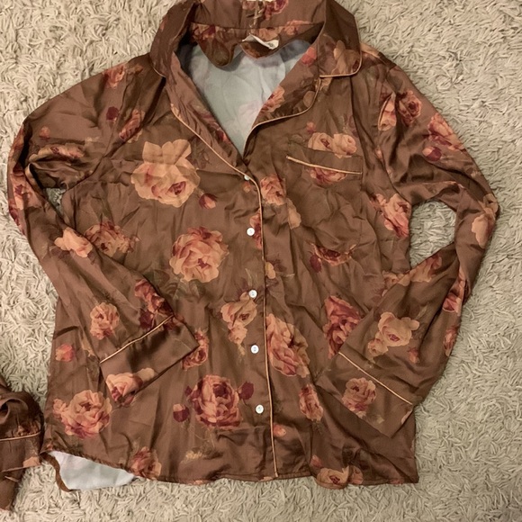 Women’s matching Mia Joy pajama set - Picture 3 of 6